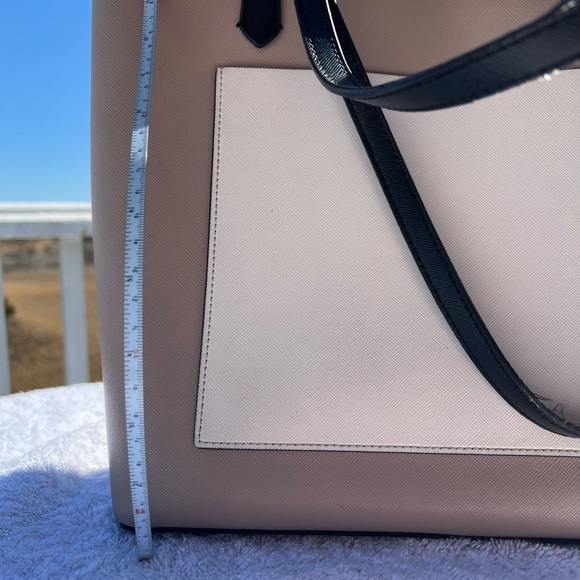 Kate Spade bag - Picture 2 of 11